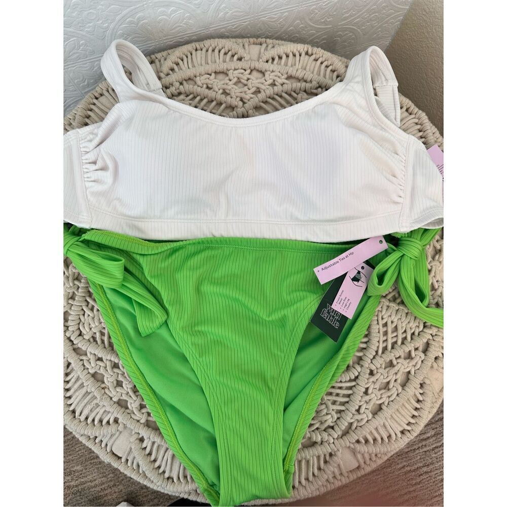 🌸 Wild Fable White and Green Ribbed Low Rise High Leg Bikini Size X 14/16 New